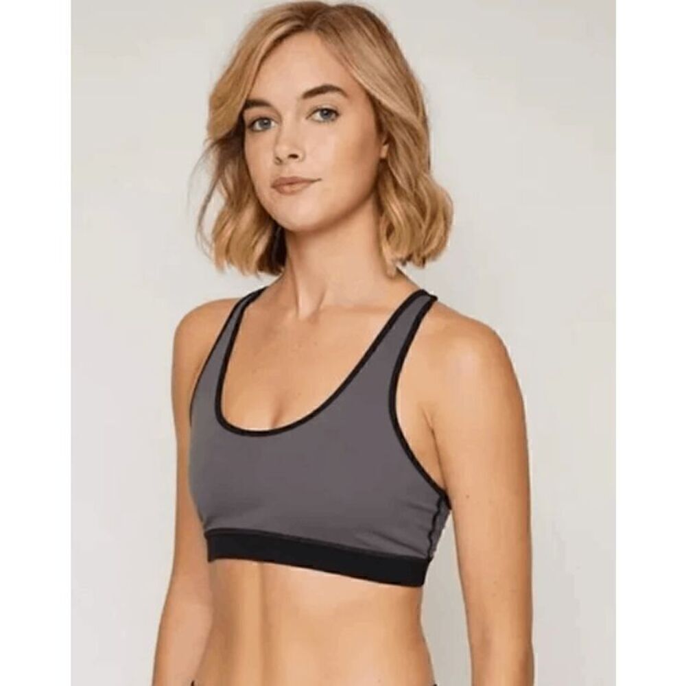 FourLaps NWT size XXL Infinity sports bra Graphite Black